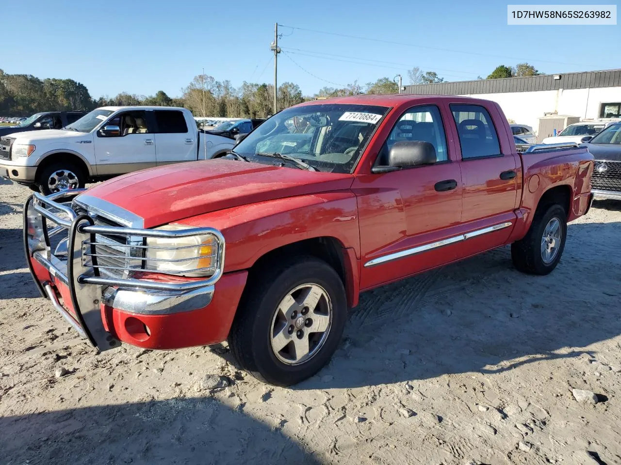 2005 Dodge Dakota Quad Laramie VIN: 1D7HW58N65S263982 Lot: 77470884