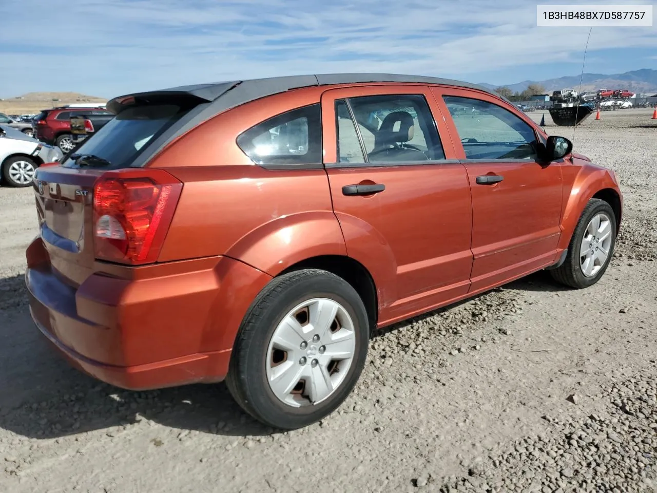 1B3HB48BX7D587757 2007 Dodge Caliber Sxt