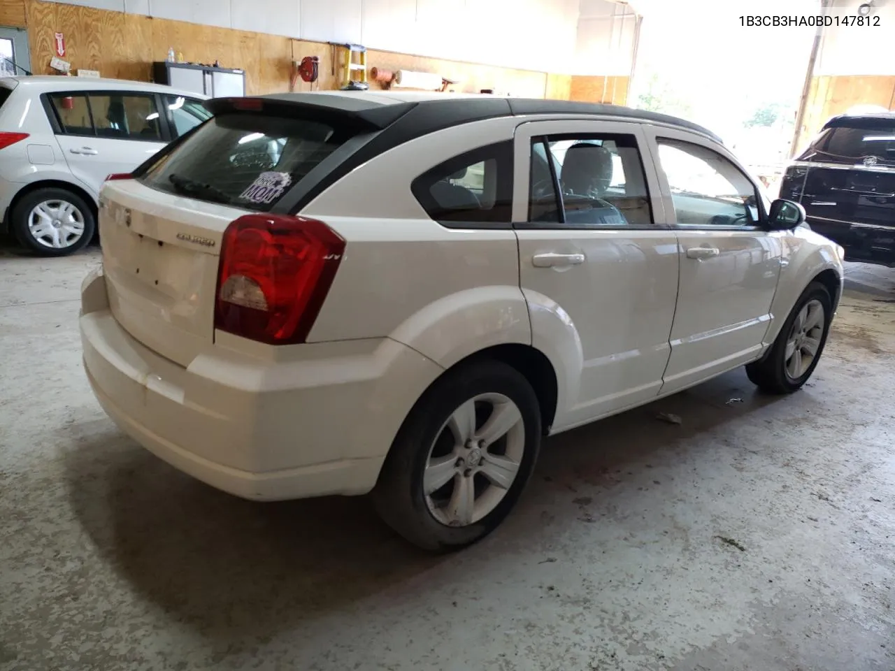 1B3CB3HA0BD147812 2011 Dodge Caliber Mainstreet