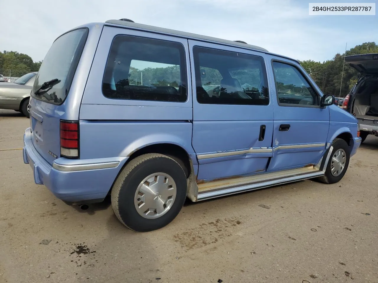 1993 Dodge Caravan VIN: 2B4GH2533PR287787 Lot: 71940684