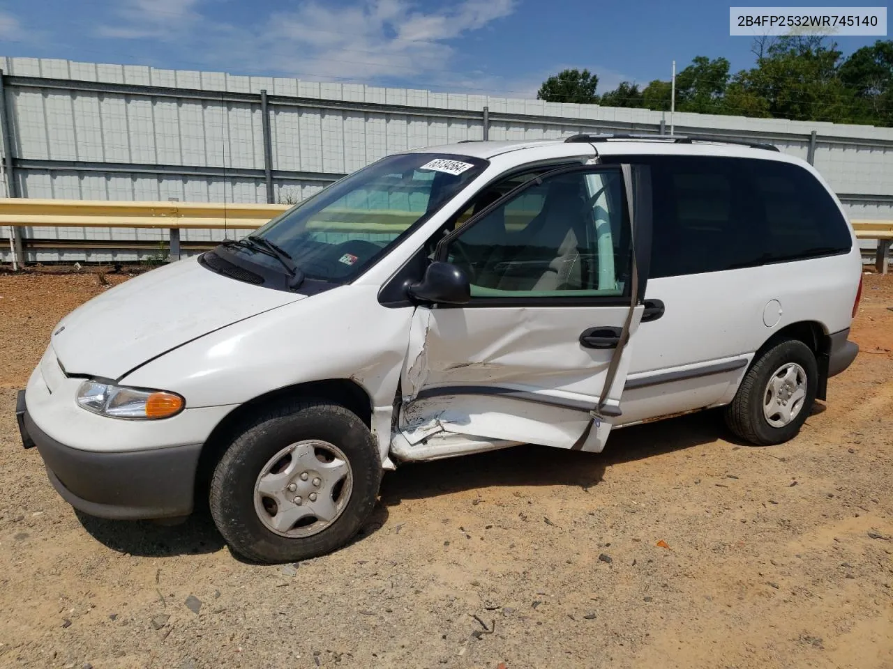 1998 Dodge Caravan VIN: 2B4FP2532WR745140 Lot: 65134564