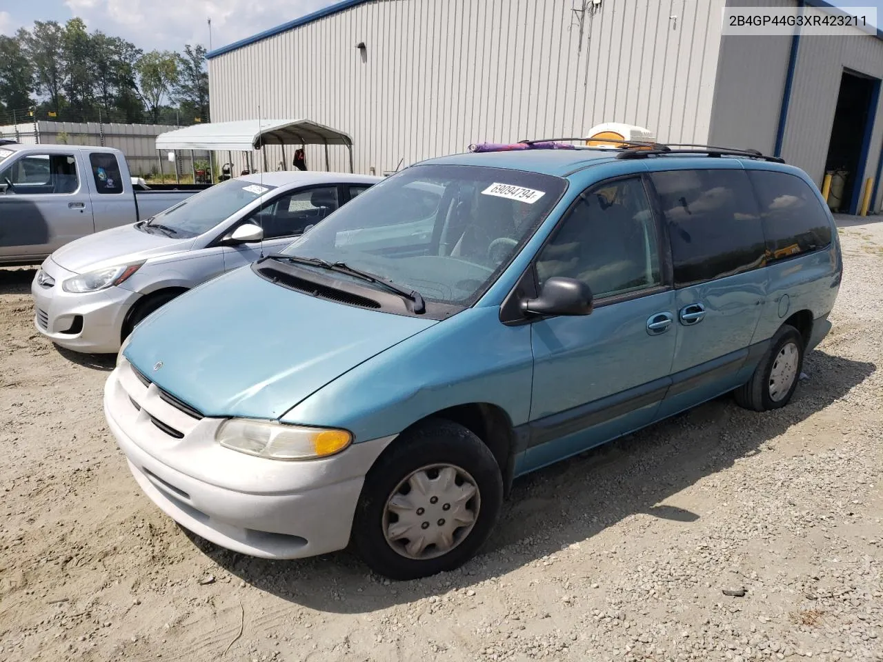 1999 Dodge Grand Caravan Se VIN: 2B4GP44G3XR423211 Lot: 69094794