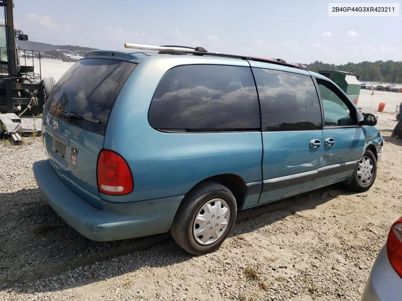 1999 Dodge Grand Caravan Se VIN: 2B4GP44G3XR423211 Lot: 69094794