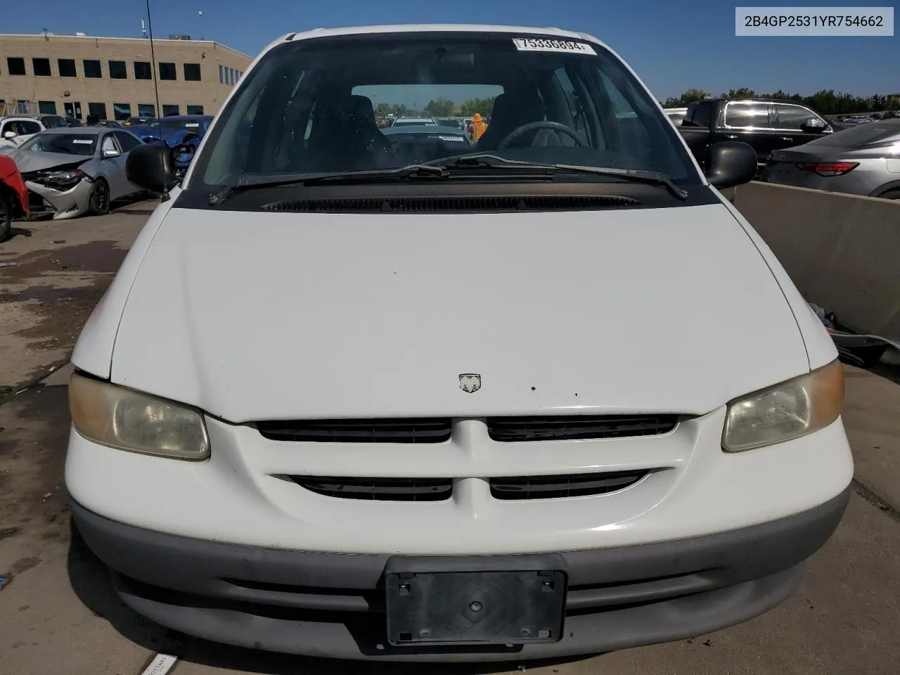 2000 Dodge Caravan VIN: 2B4GP2531YR754662 Lot: 75336894