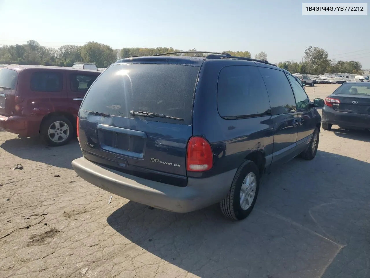 2000 Dodge Grand Caravan Se VIN: 1B4GP44G7YB772212 Lot: 75664674