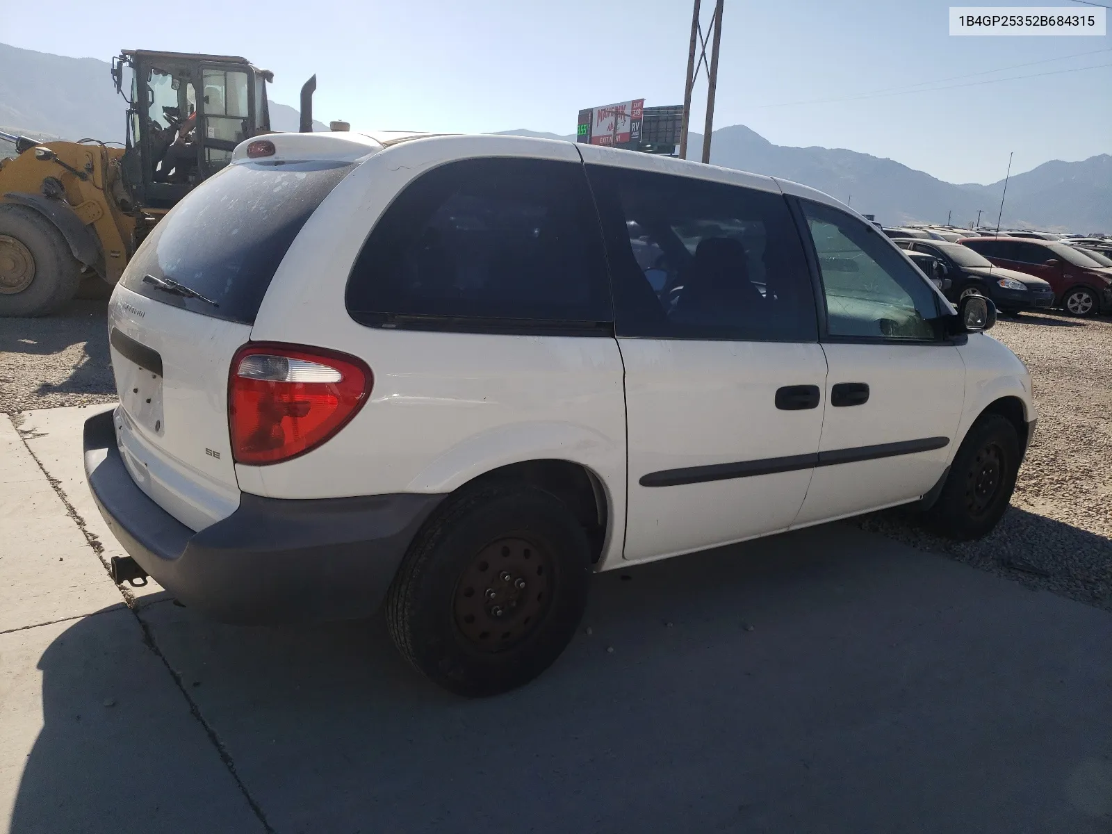 2002 Dodge Caravan Se VIN: 1B4GP25352B684315 Lot: 61891324