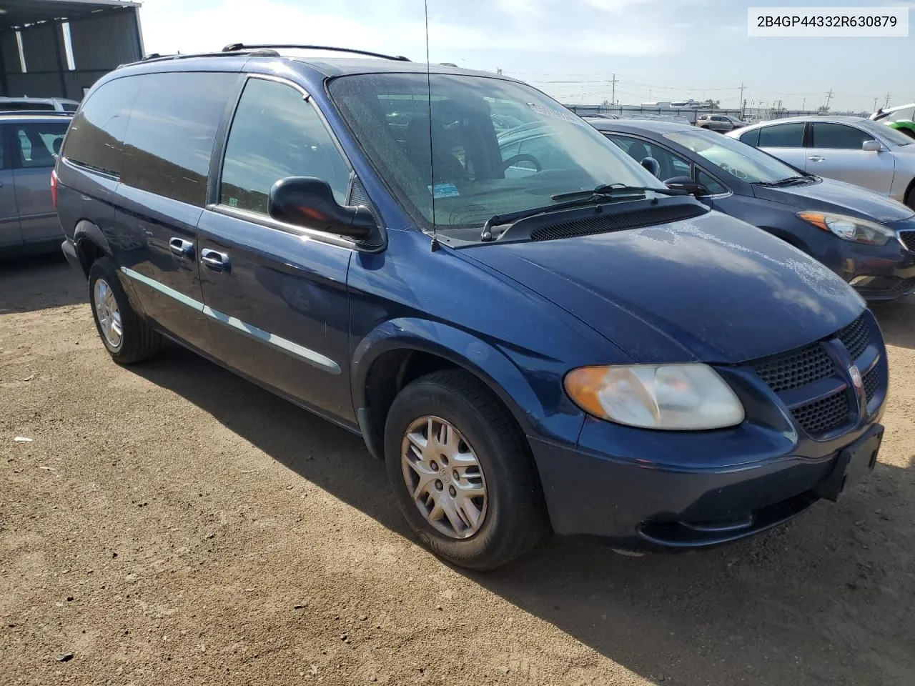 2002 Dodge Grand Caravan Sport VIN: 2B4GP44332R630879 Lot: 65979974