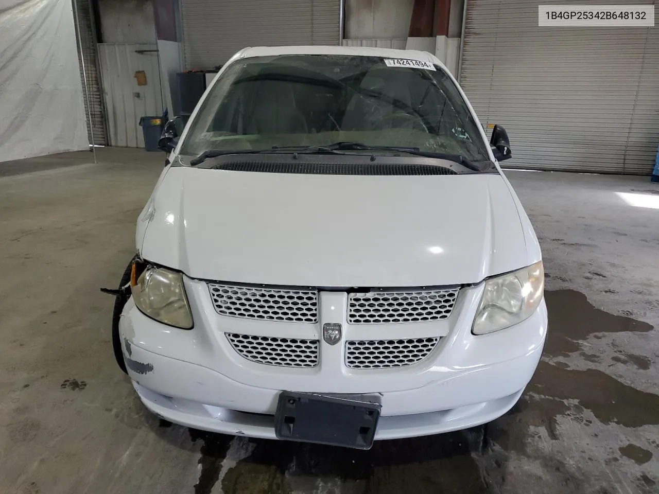 2002 Dodge Caravan Se VIN: 1B4GP25342B648132 Lot: 74241494