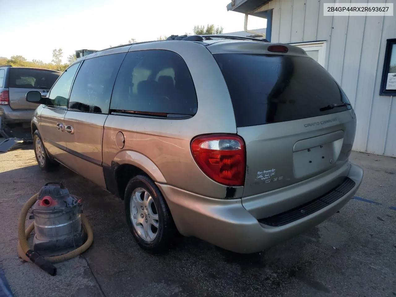 2002 Dodge Grand Caravan Sport VIN: 2B4GP44RX2R693627 Lot: 76722104