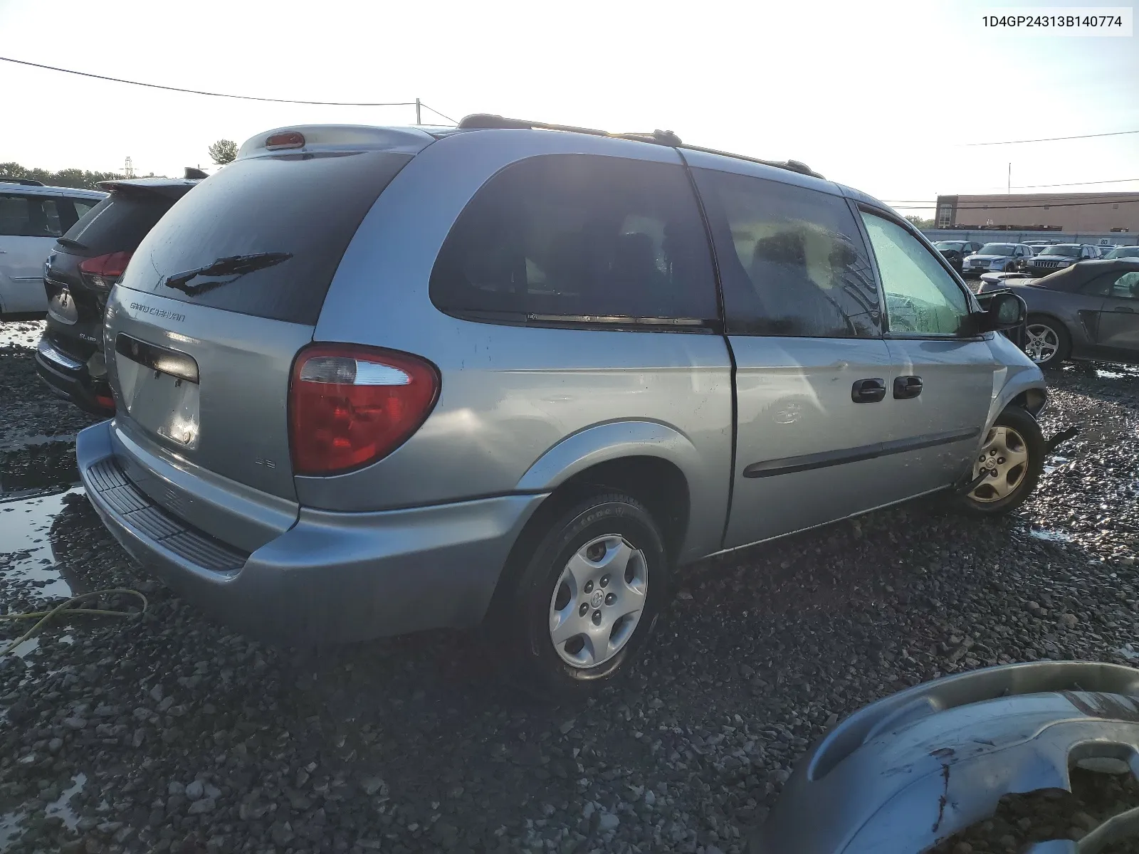 2003 Dodge Grand Caravan Se VIN: 1D4GP24313B140774 Lot: 67854124