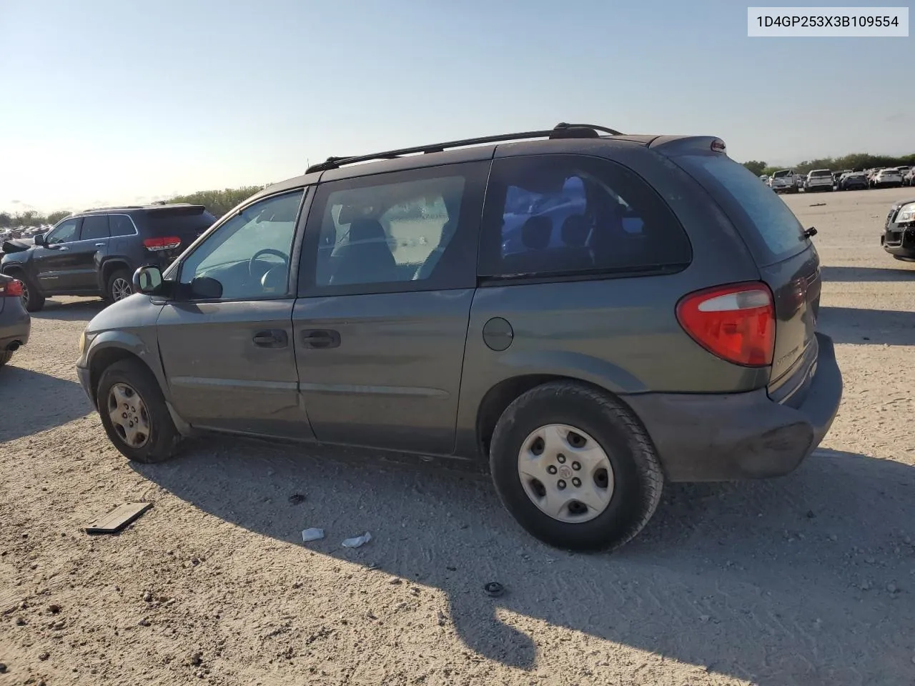 2003 Dodge Caravan Se VIN: 1D4GP253X3B109554 Lot: 71961234