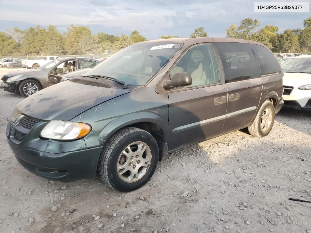 2003 Dodge Caravan Se VIN: 1D4GP25R63B290771 Lot: 72520374