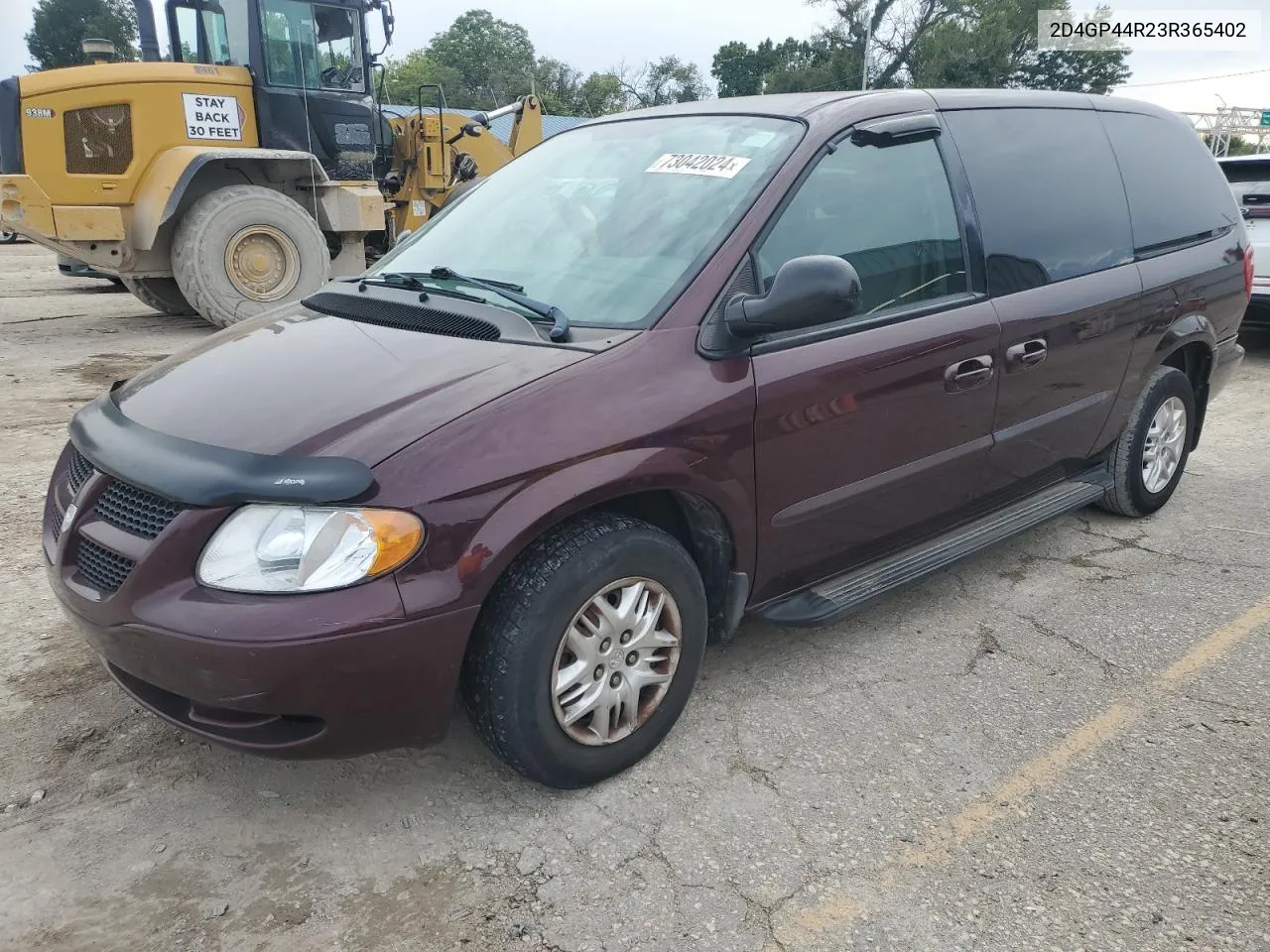 2003 Dodge Grand Caravan Sport VIN: 2D4GP44R23R365402 Lot: 73042024