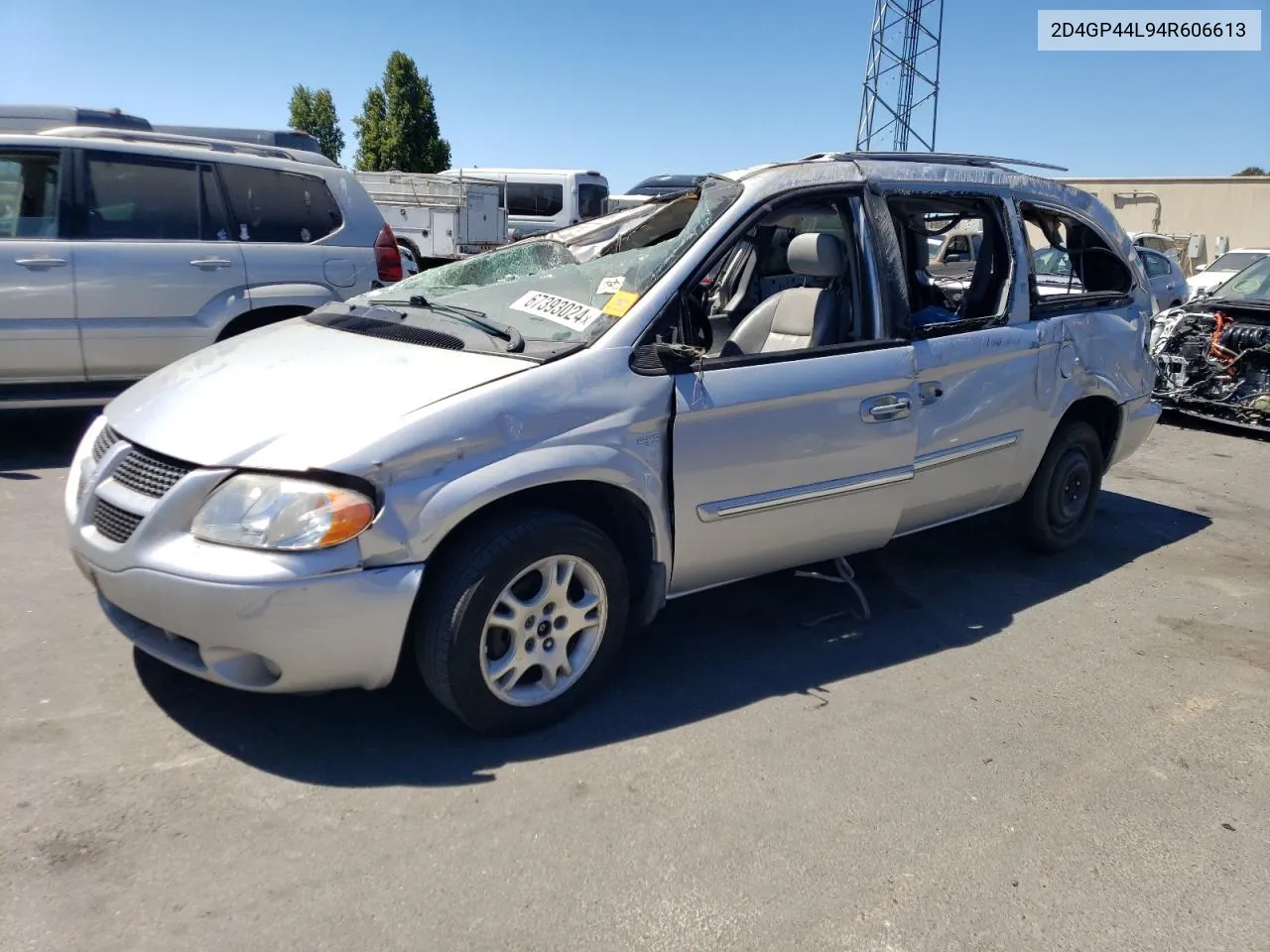 2004 Dodge Grand Caravan Sxt VIN: 2D4GP44L94R606613 Lot: 67393024