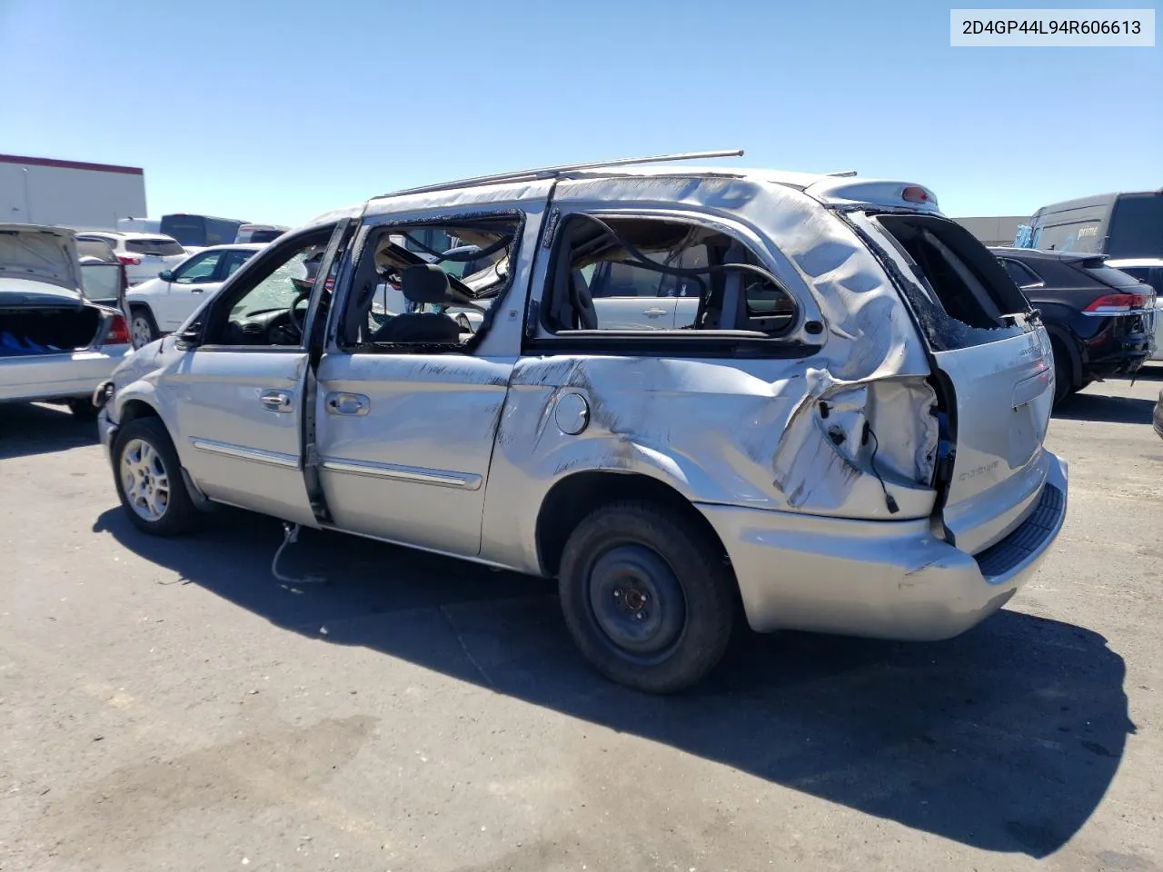 2004 Dodge Grand Caravan Sxt VIN: 2D4GP44L94R606613 Lot: 67393024