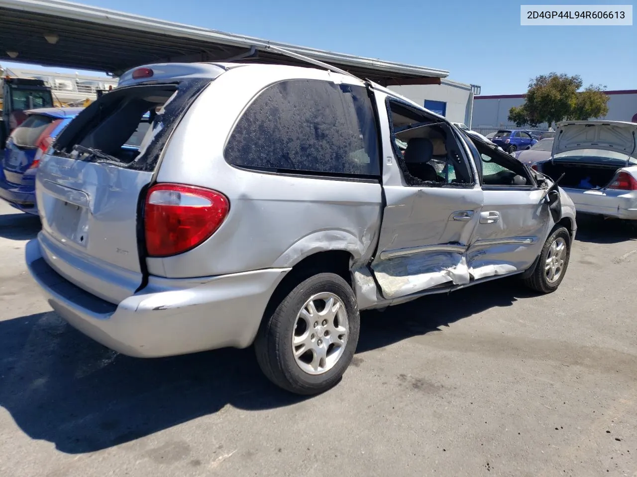 2004 Dodge Grand Caravan Sxt VIN: 2D4GP44L94R606613 Lot: 67393024