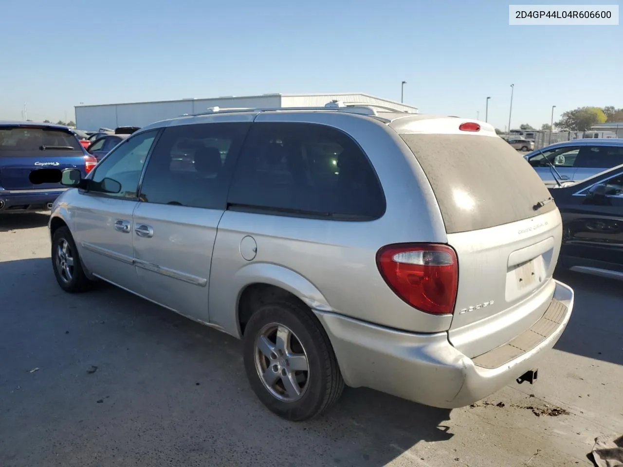 2004 Dodge Grand Caravan Sxt VIN: 2D4GP44L04R606600 Lot: 73533214