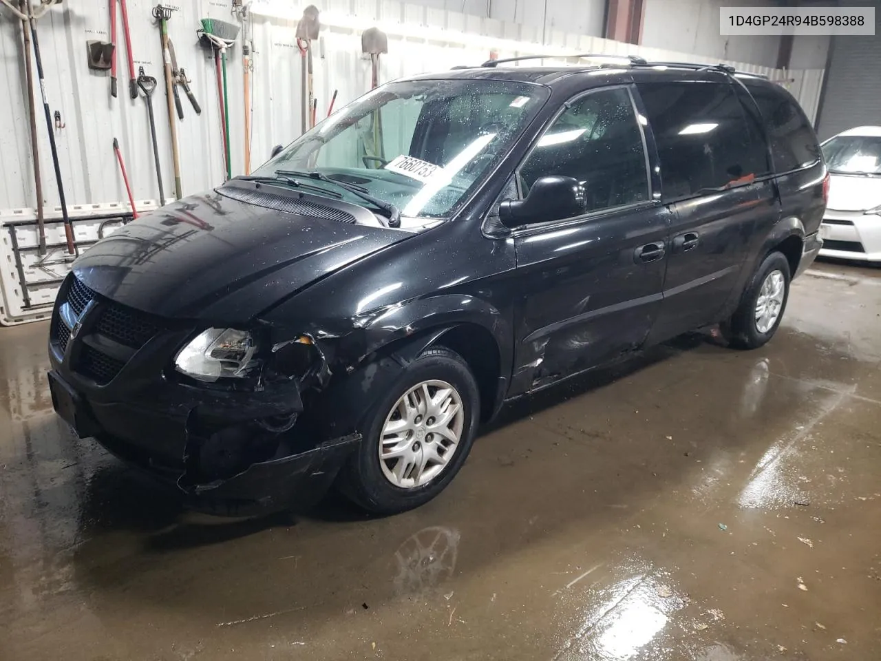 2004 Dodge Grand Caravan Se VIN: 1D4GP24R94B598388 Lot: 76607534