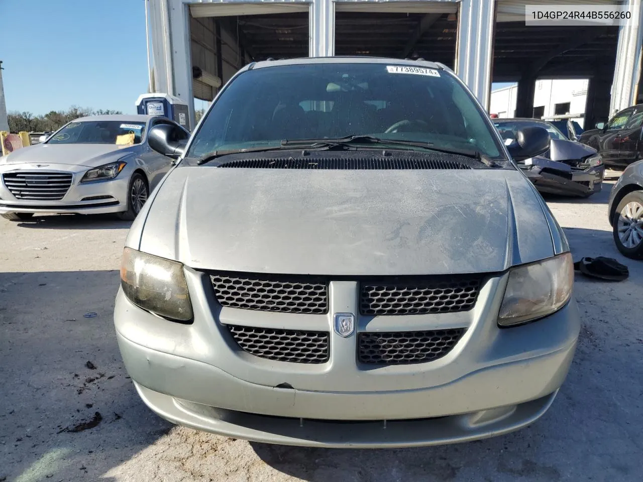 2004 Dodge Grand Caravan Se VIN: 1D4GP24R44B556260 Lot: 77389574