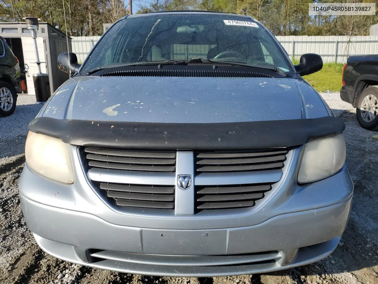 2005 Dodge Caravan Sxt VIN: 1D4GP45R05B139827 Lot: 47903744