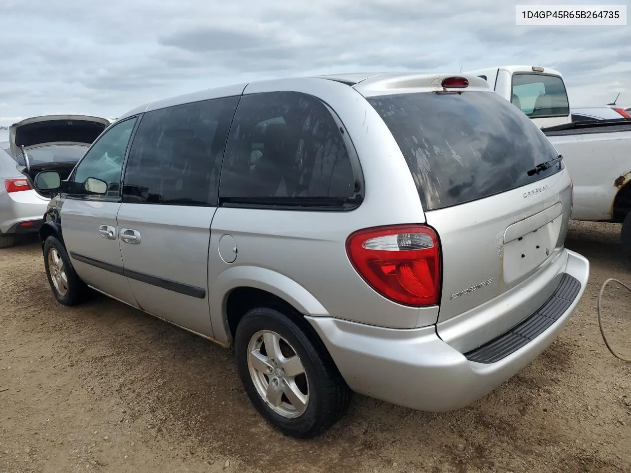 2005 Dodge Caravan Sxt VIN: 1D4GP45R65B264735 Lot: 66318854