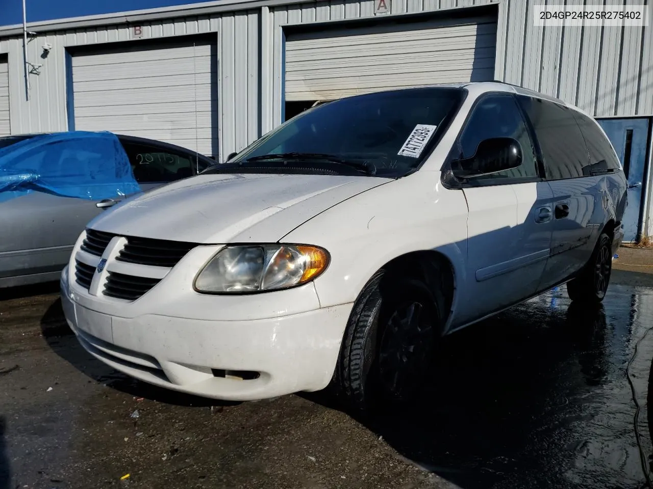 2005 Dodge Grand Caravan Se VIN: 2D4GP24R25R275402 Lot: 66955234