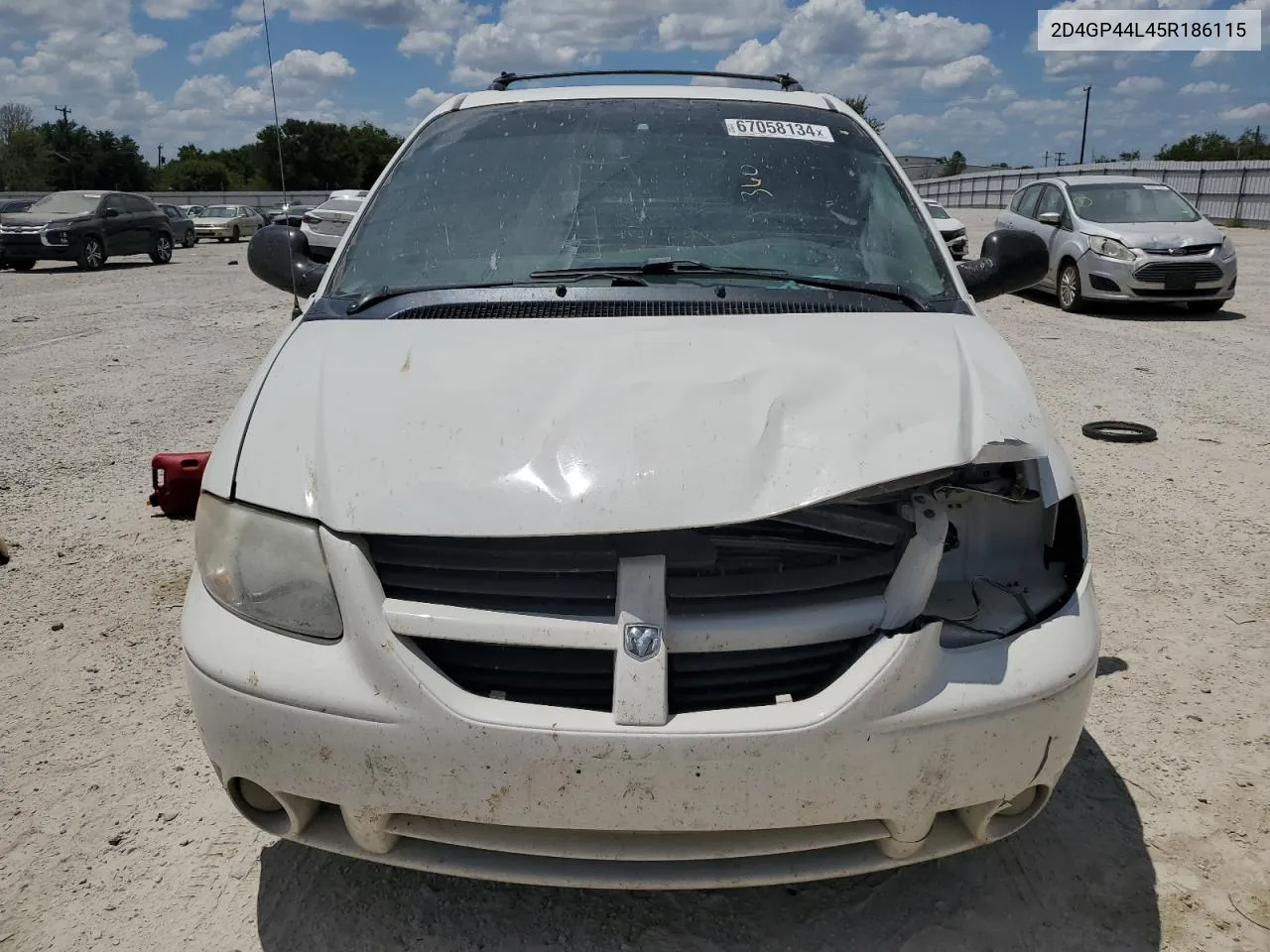 2005 Dodge Grand Caravan Sxt VIN: 2D4GP44L45R186115 Lot: 67058134