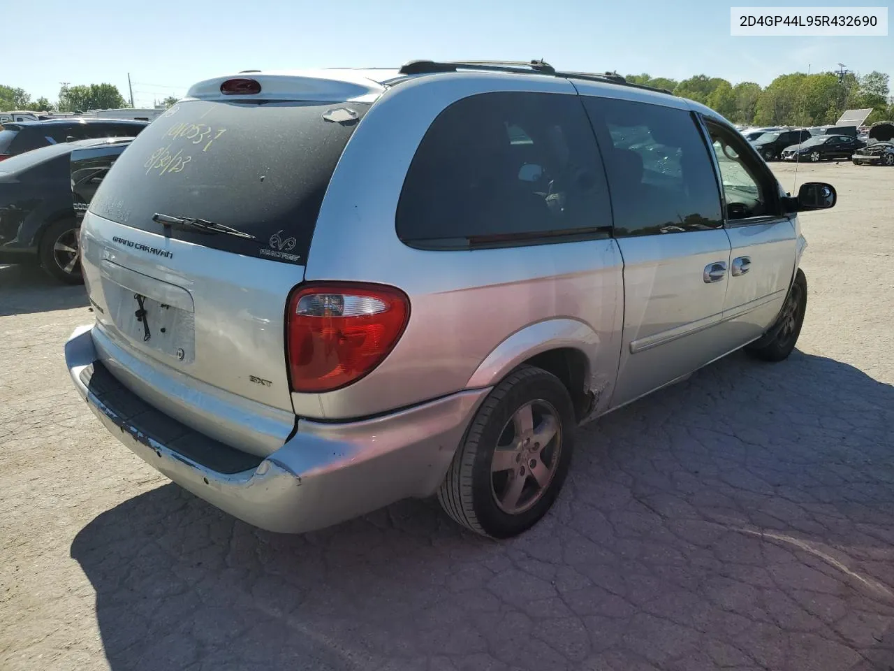 2005 Dodge Grand Caravan Sxt VIN: 2D4GP44L95R432690 Lot: 67073083