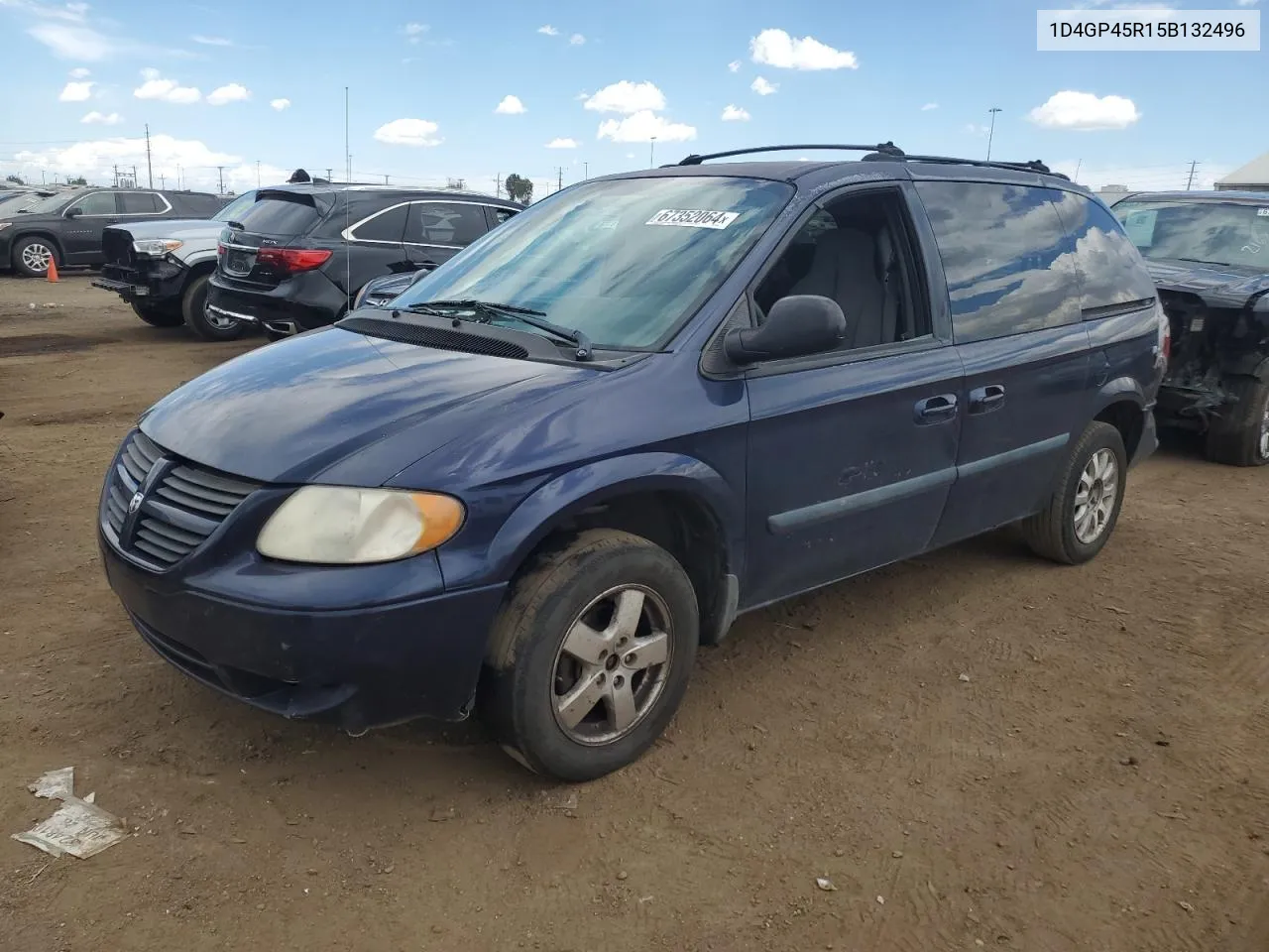 2005 Dodge Caravan Sxt VIN: 1D4GP45R15B132496 Lot: 67352064