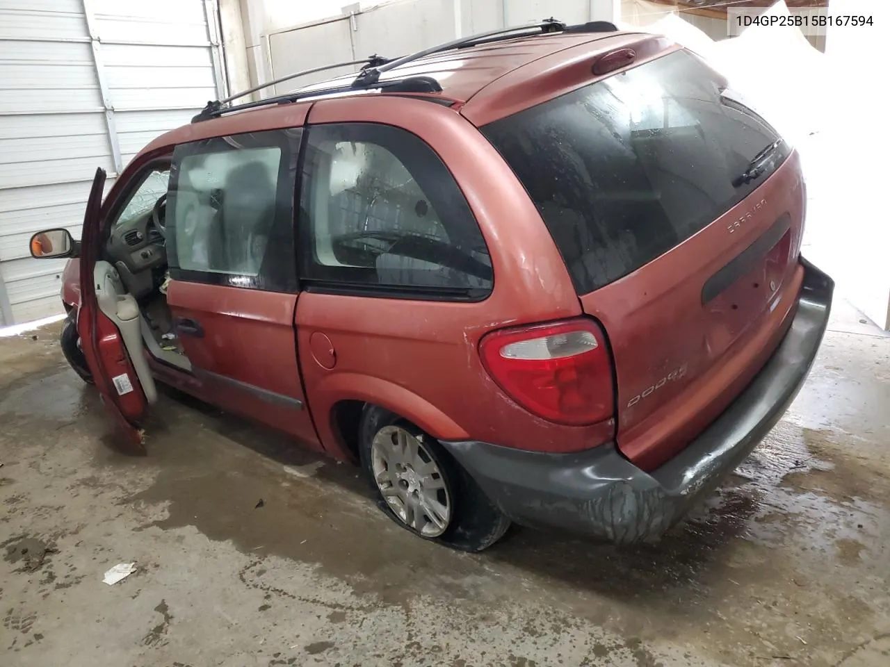 2005 Dodge Caravan Se VIN: 1D4GP25B15B167594 Lot: 68281874