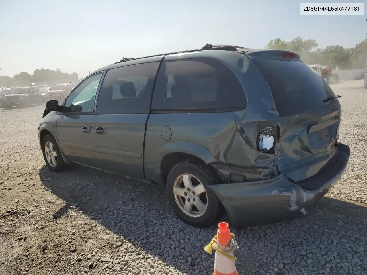 2005 Dodge Grand Caravan Sxt VIN: 2D8GP44L65R477181 Lot: 68711384