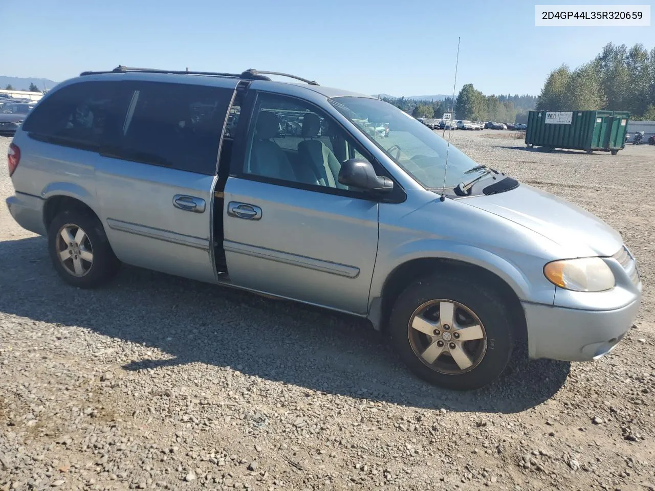 2005 Dodge Grand Caravan Sxt VIN: 2D4GP44L35R320659 Lot: 70332254