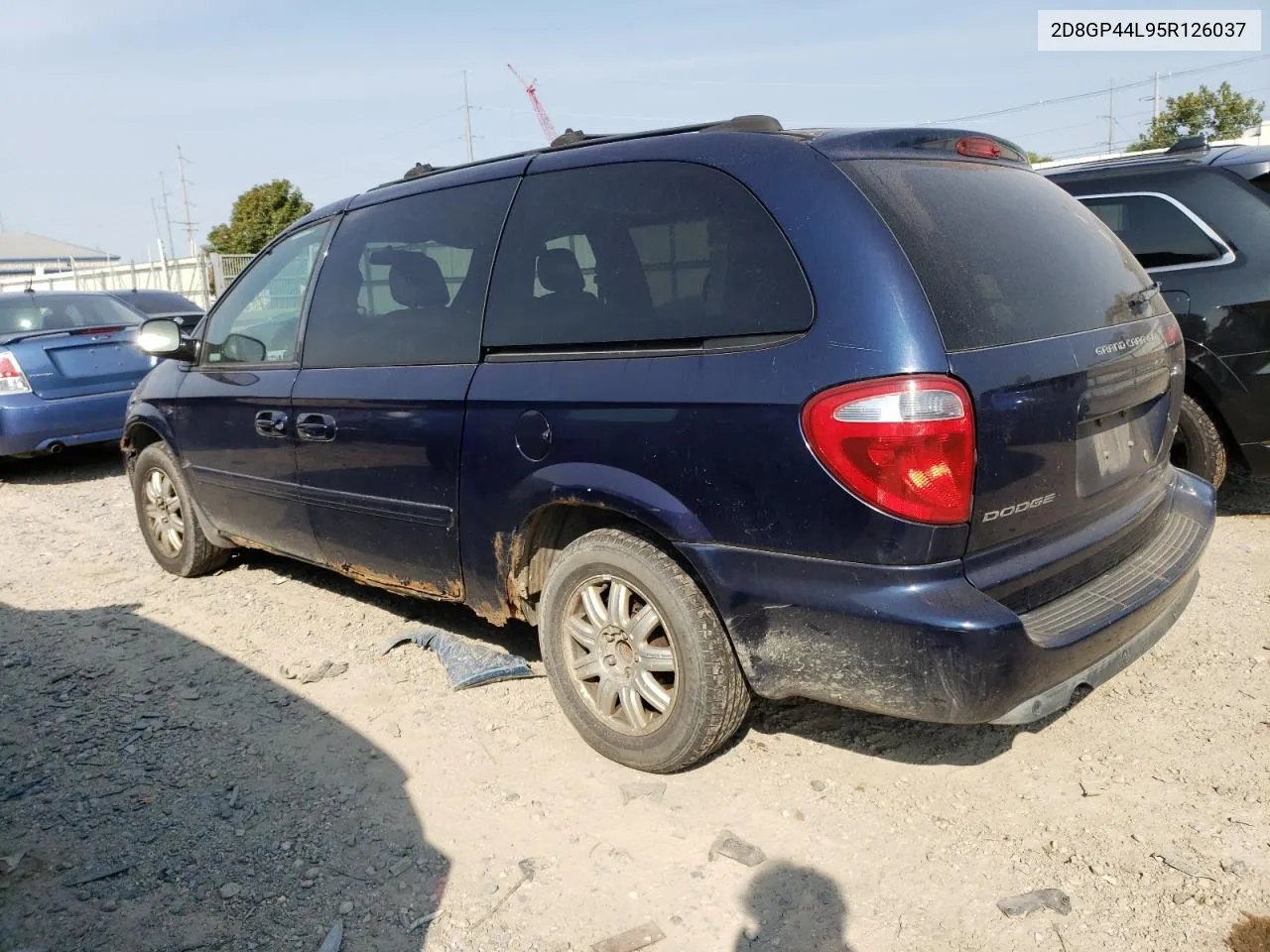 2005 Dodge Grand Caravan Sxt VIN: 2D8GP44L95R126037 Lot: 71156384