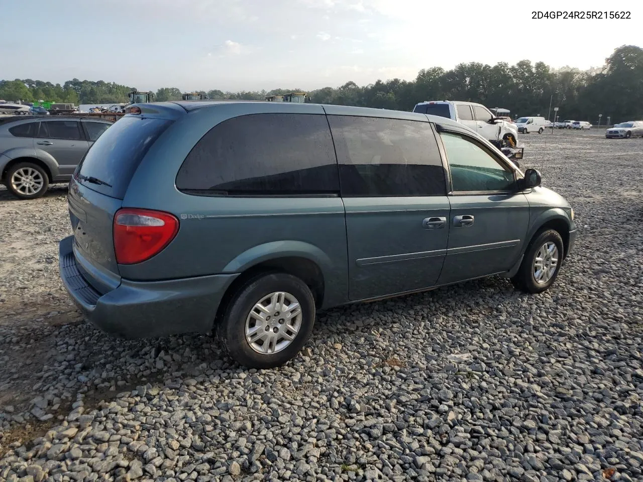 2005 Dodge Grand Caravan Se VIN: 2D4GP24R25R215622 Lot: 72033174