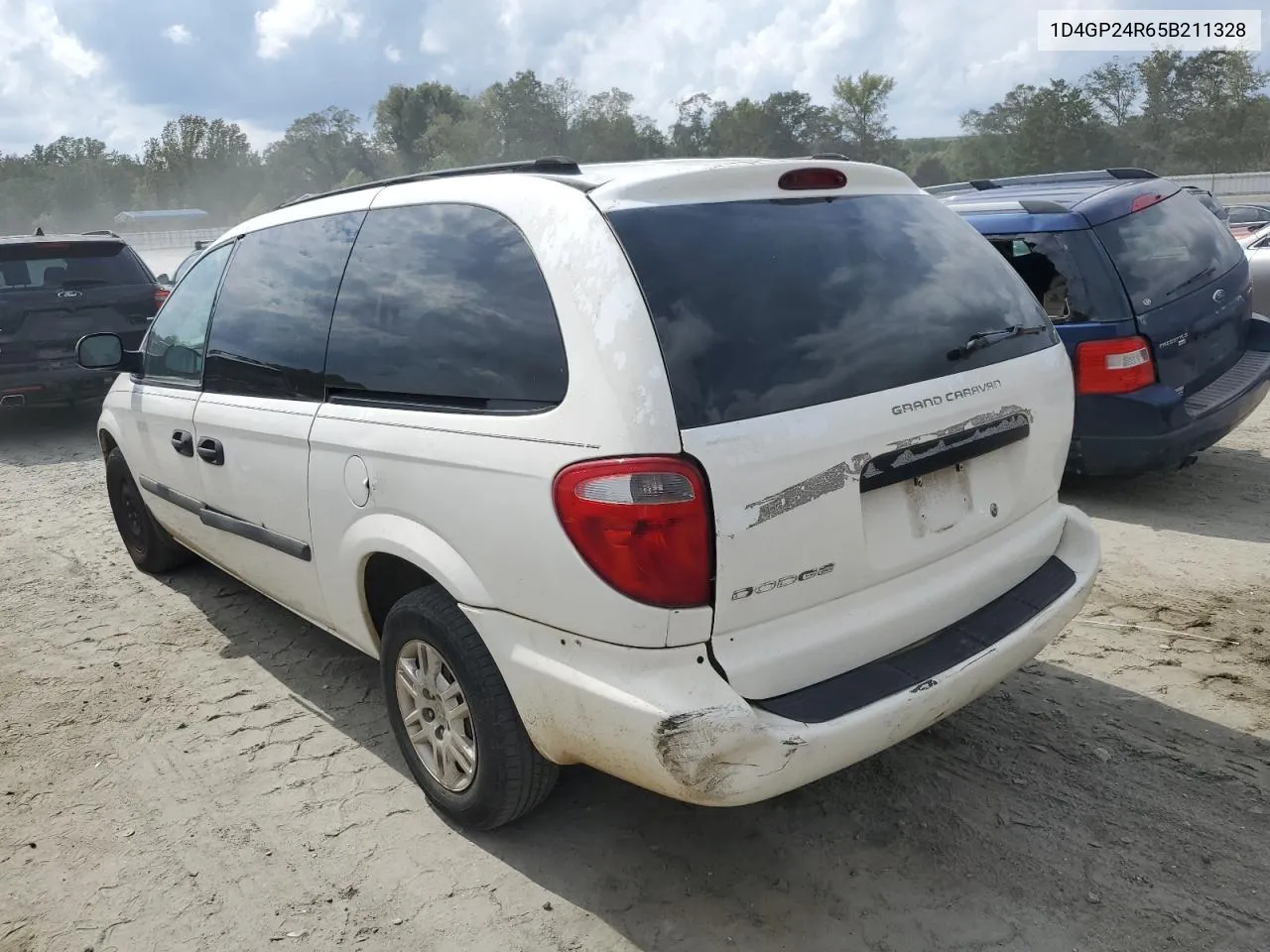 2005 Dodge Grand Caravan Se VIN: 1D4GP24R65B211328 Lot: 72198544