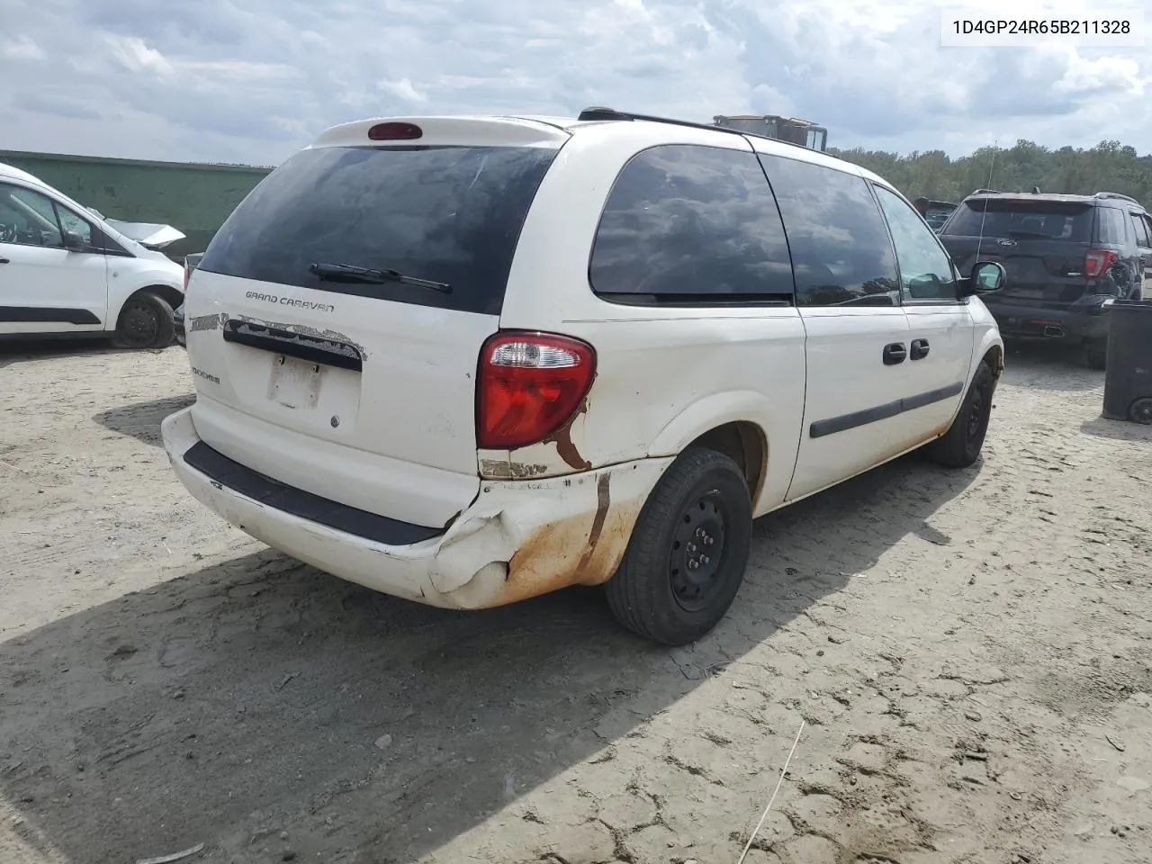 2005 Dodge Grand Caravan Se VIN: 1D4GP24R65B211328 Lot: 72198544