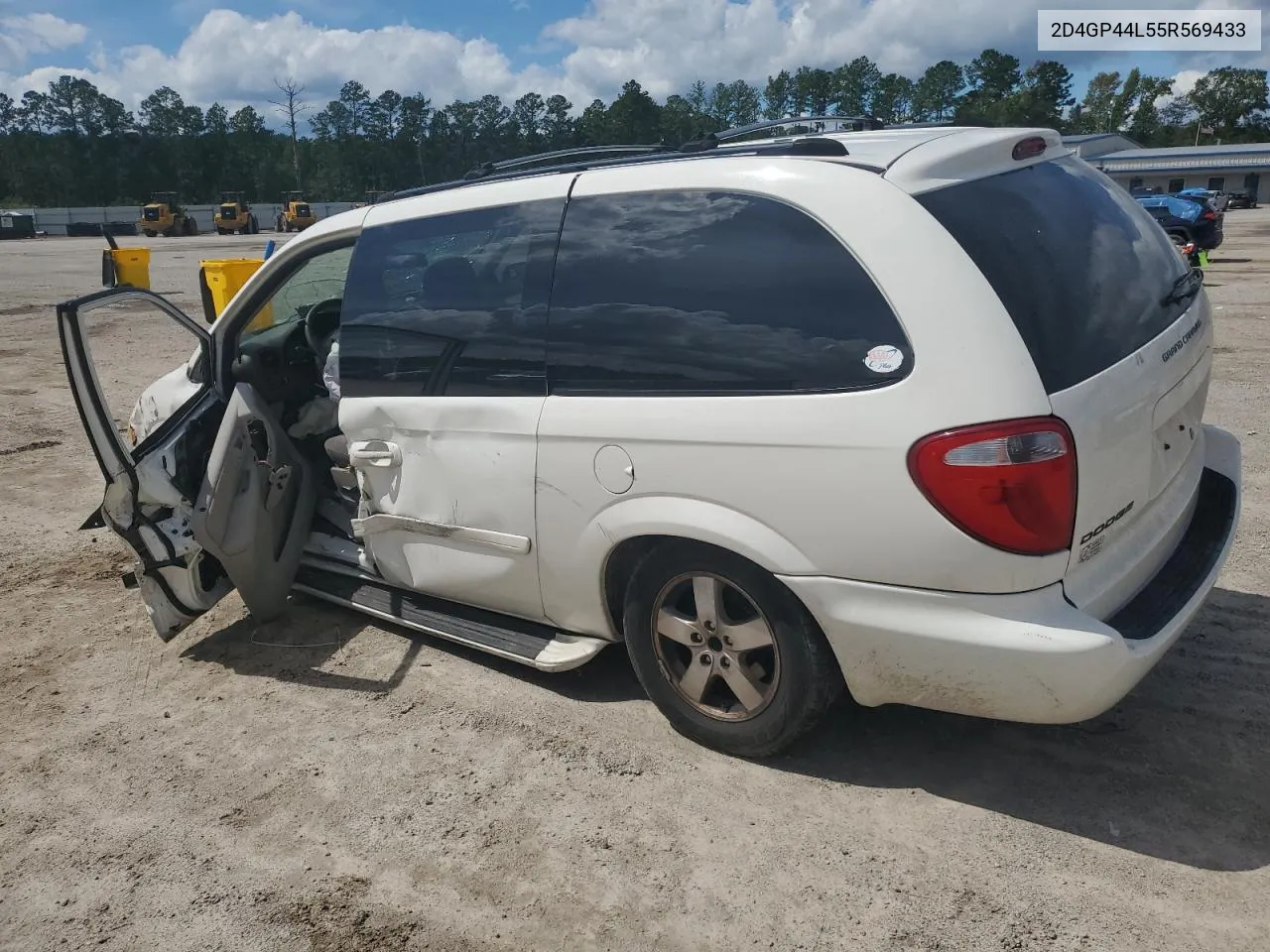 2005 Dodge Grand Caravan Sxt VIN: 2D4GP44L55R569433 Lot: 73581054