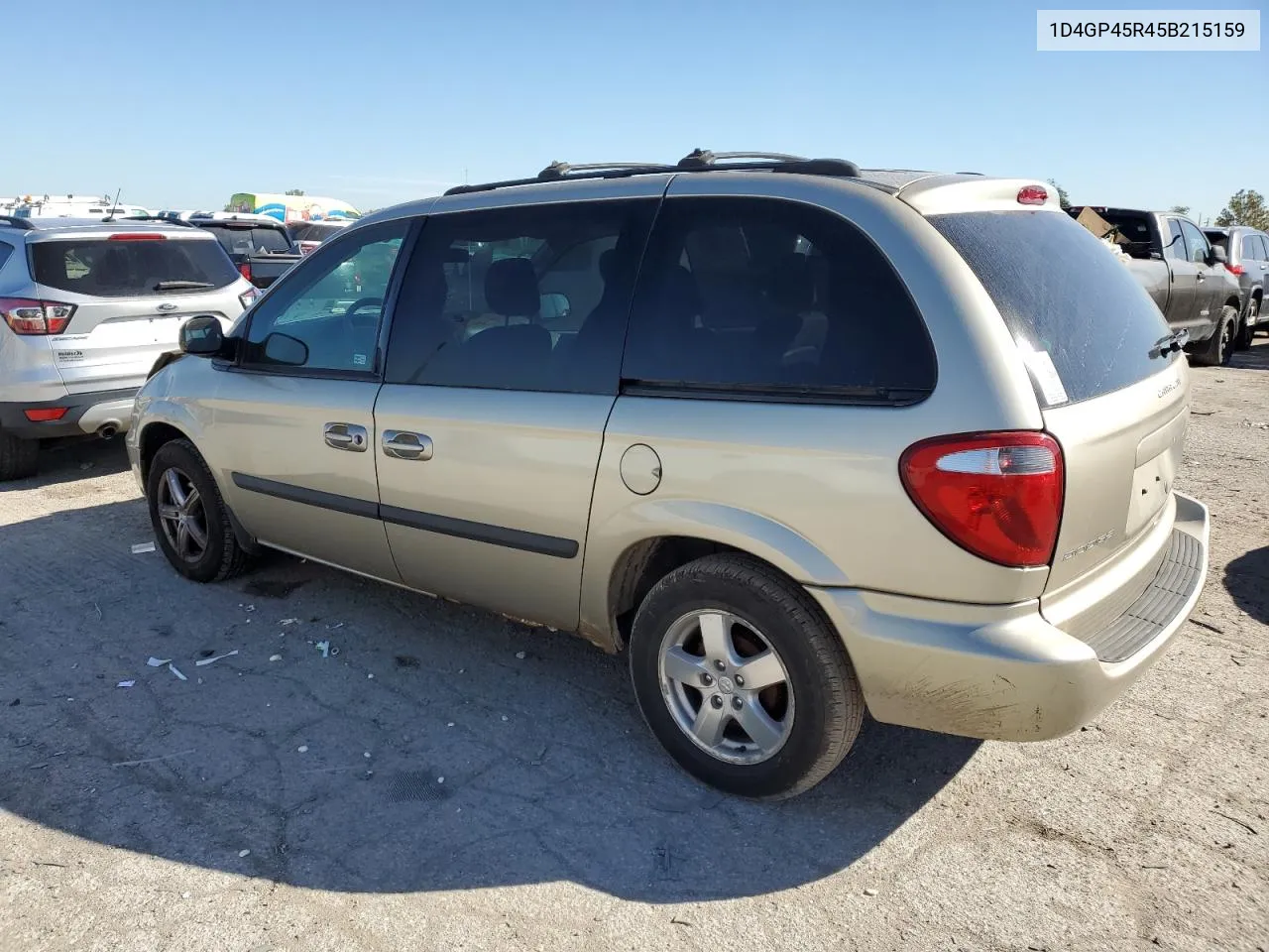 2005 Dodge Caravan Sxt VIN: 1D4GP45R45B215159 Lot: 74253534