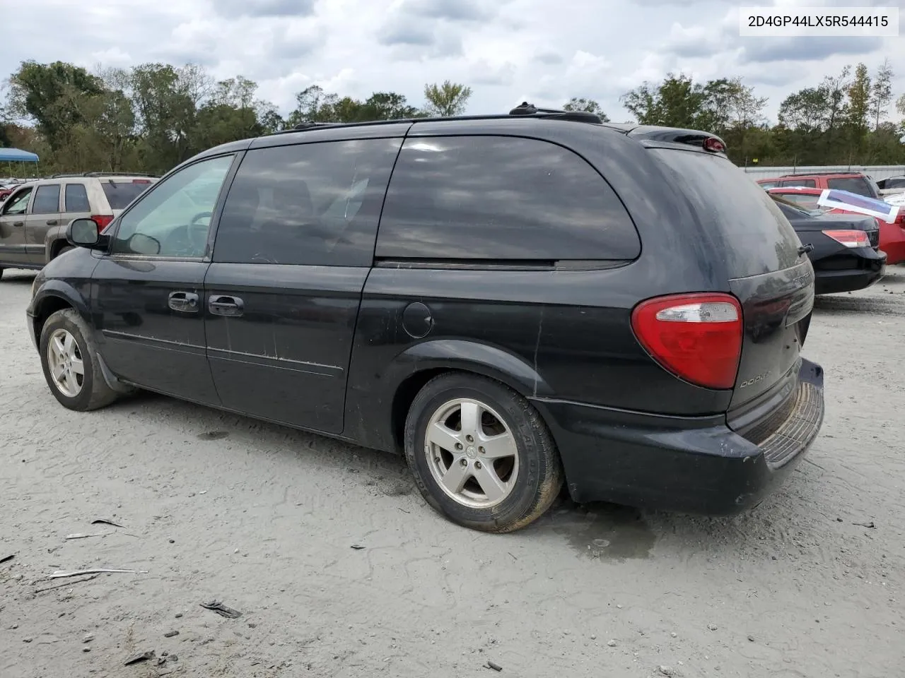 2005 Dodge Grand Caravan Sxt VIN: 2D4GP44LX5R544415 Lot: 74718984