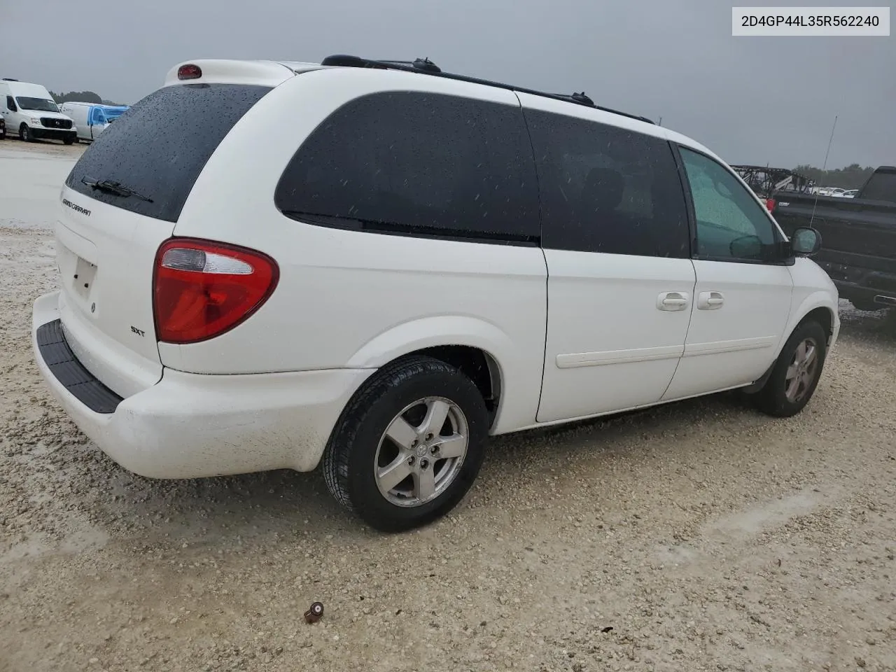 2005 Dodge Grand Caravan Sxt VIN: 2D4GP44L35R562240 Lot: 74968224