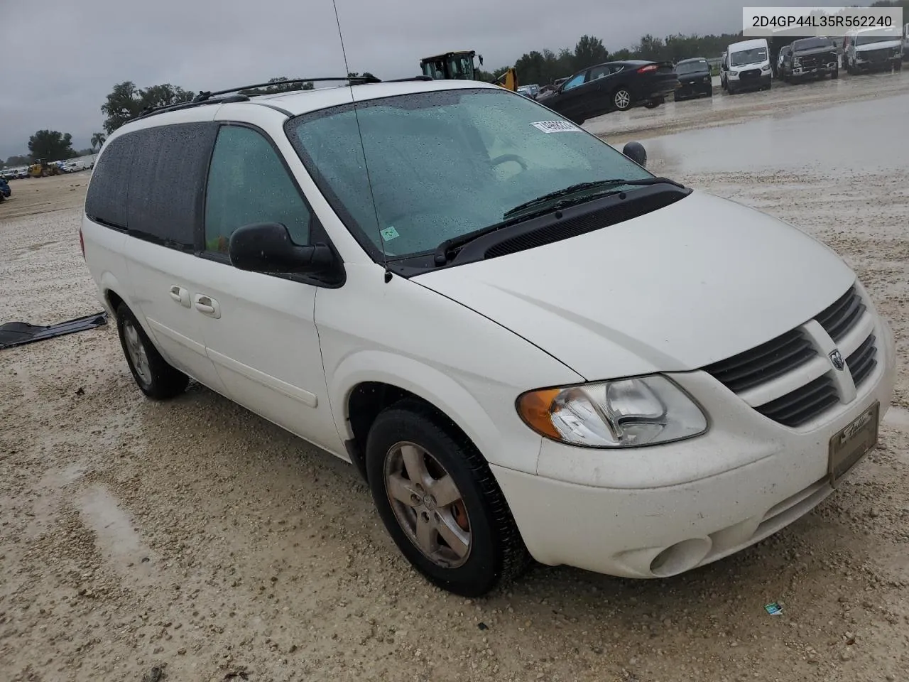 2005 Dodge Grand Caravan Sxt VIN: 2D4GP44L35R562240 Lot: 74968224