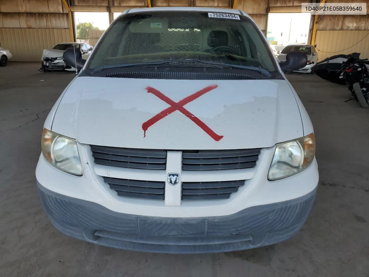 2005 Dodge Caravan C/V VIN: 1D4GP21E05B359640 Lot: 75263494