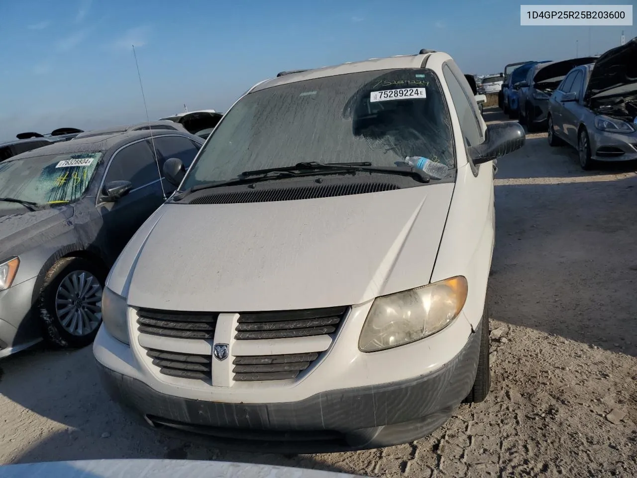 2005 Dodge Caravan Se VIN: 1D4GP25R25B203600 Lot: 75289224