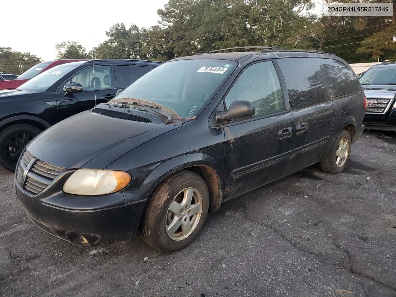 2005 Dodge Grand Caravan Sxt VIN: 2D4GP44L95R517349 Lot: 76196904