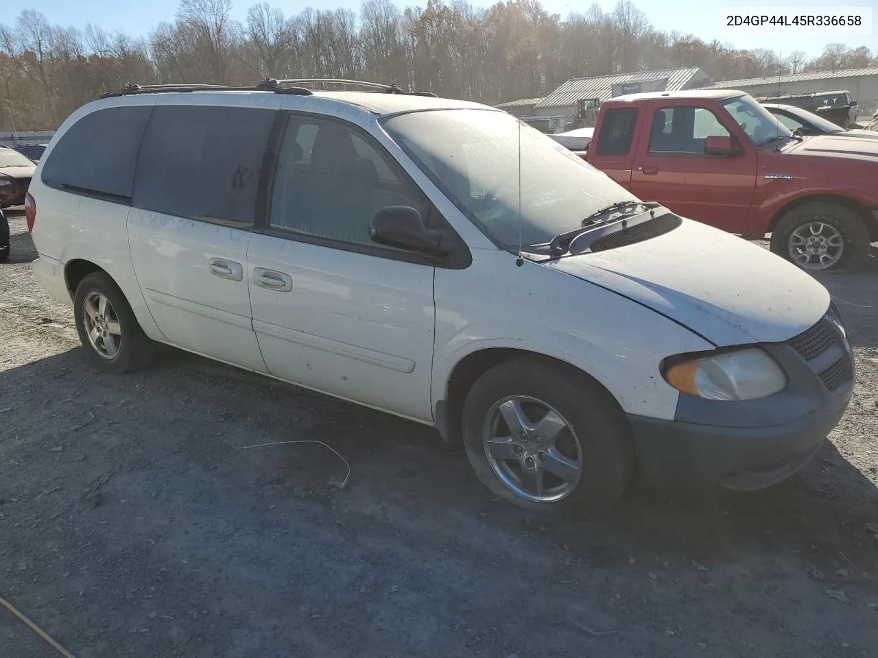 2005 Dodge Grand Caravan Sxt VIN: 2D4GP44L45R336658 Lot: 78203974