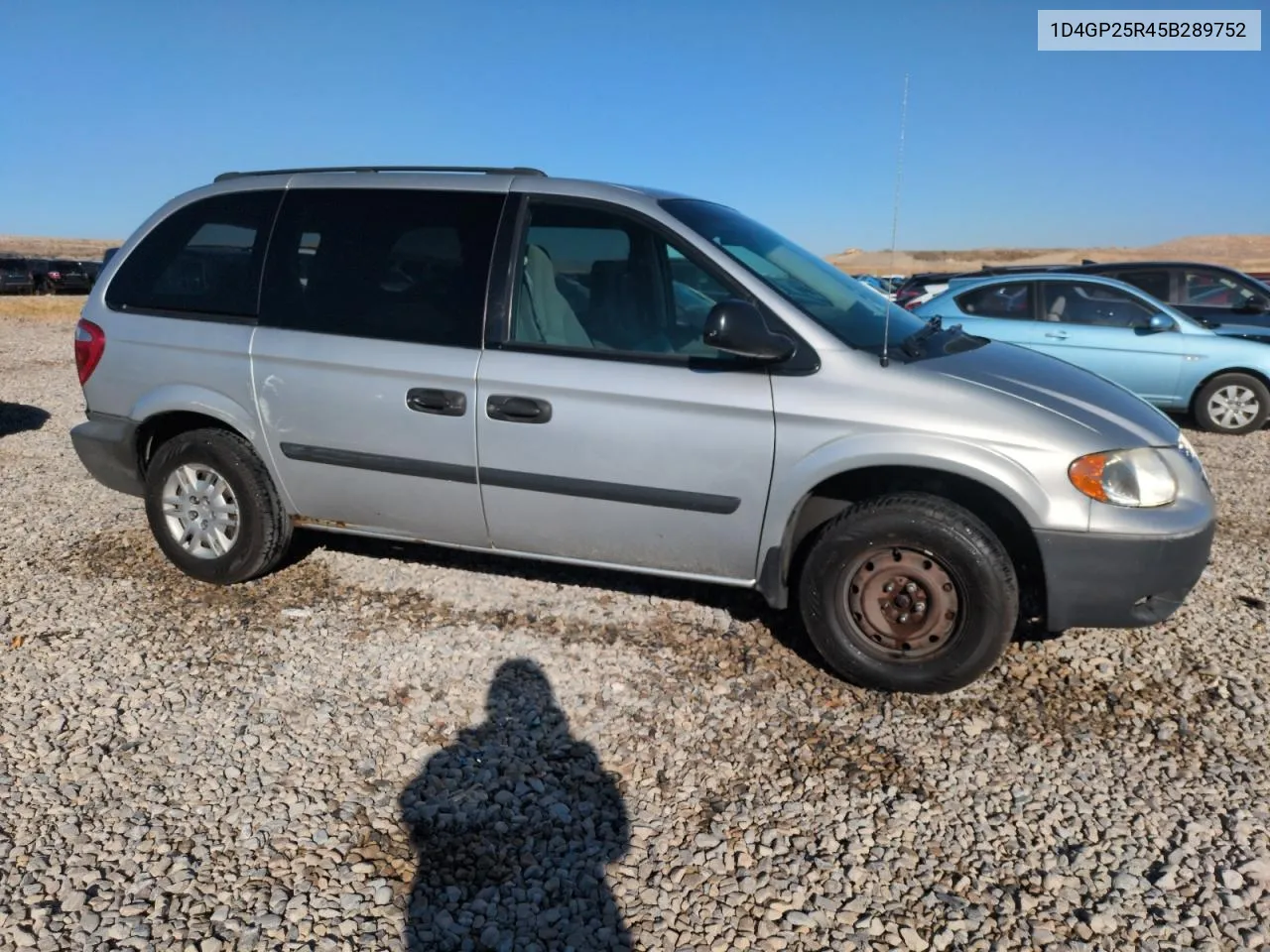 2005 Dodge Caravan Se VIN: 1D4GP25R45B289752 Lot: 79142764