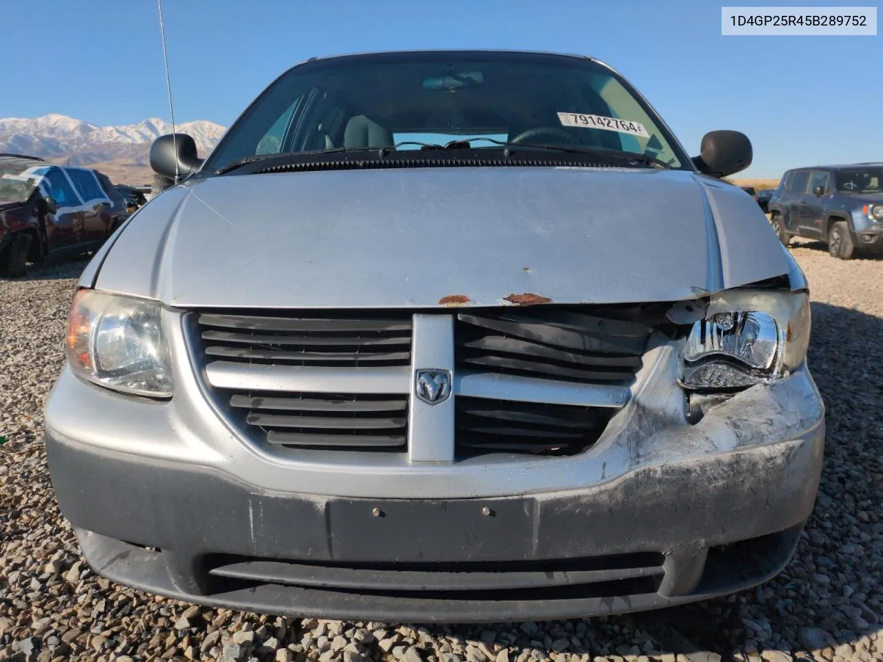 2005 Dodge Caravan Se VIN: 1D4GP25R45B289752 Lot: 79142764