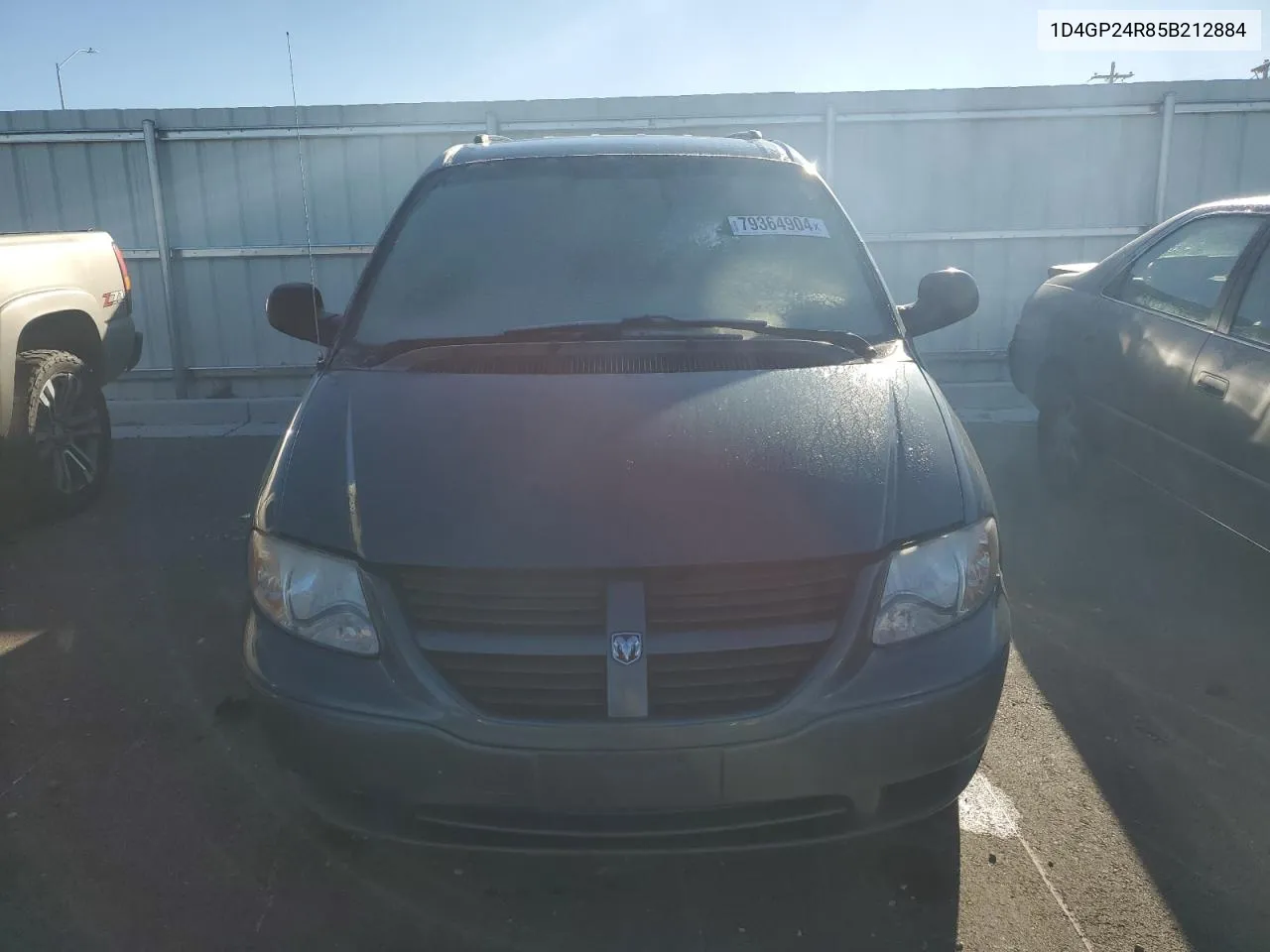 2005 Dodge Grand Caravan Se VIN: 1D4GP24R85B212884 Lot: 79364904