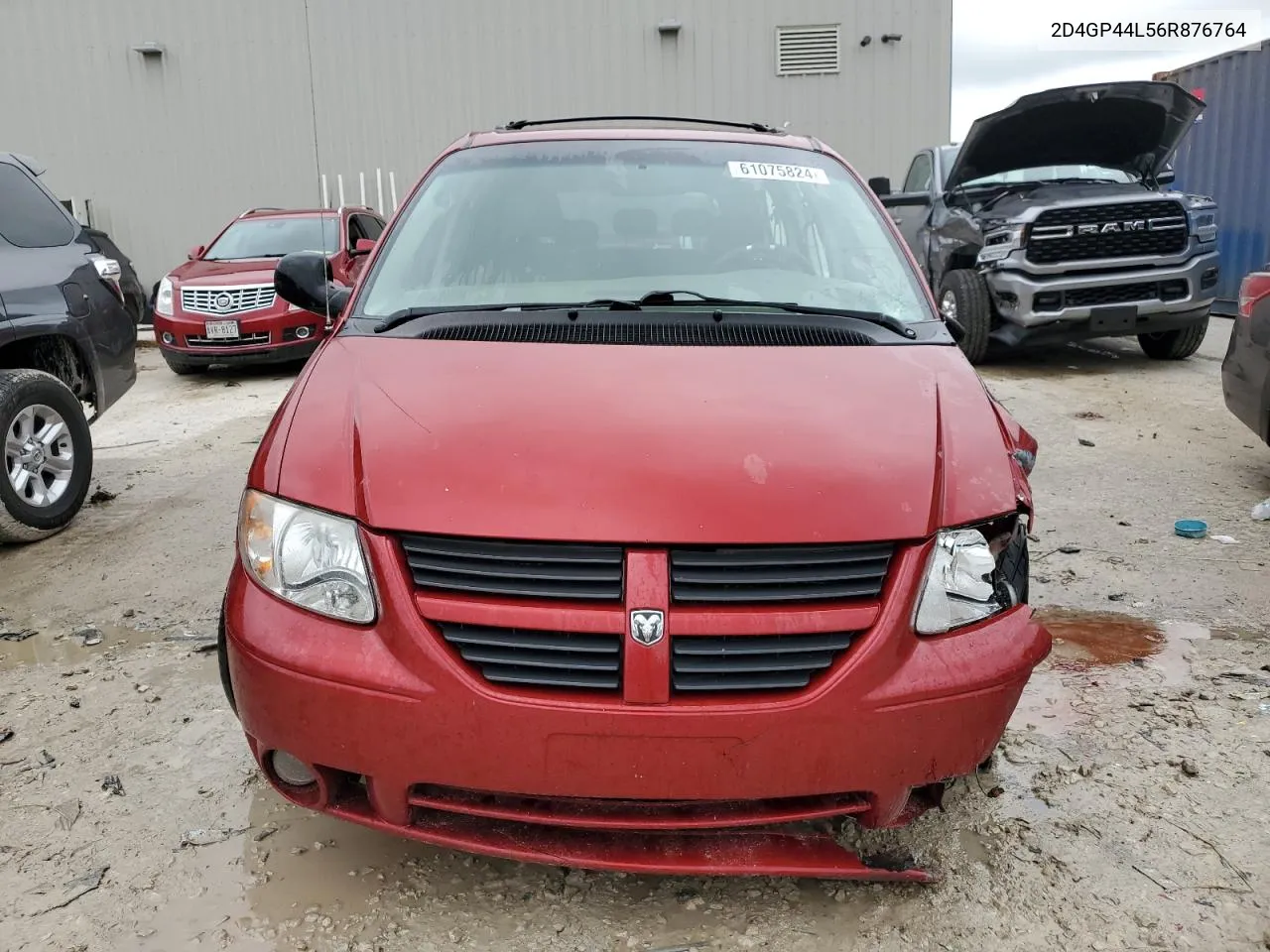 2006 Dodge Grand Caravan Sxt VIN: 2D4GP44L56R876764 Lot: 61075824