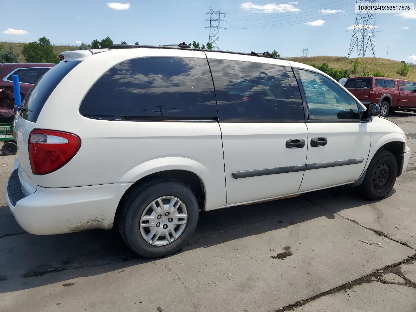 1D8GP24RX6B517576 2006 Dodge Grand Caravan Se